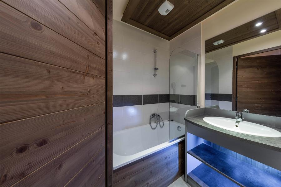 Holiday in mountain resort Résidence Deneb - Risoul - Bathroom