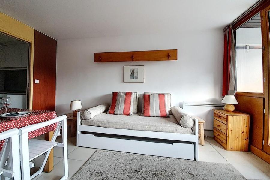 Vakantie in de bergen Appartement 3 kamers 6 personen (801) - Résidence des Alpages - Les Menuires - Woonkamer