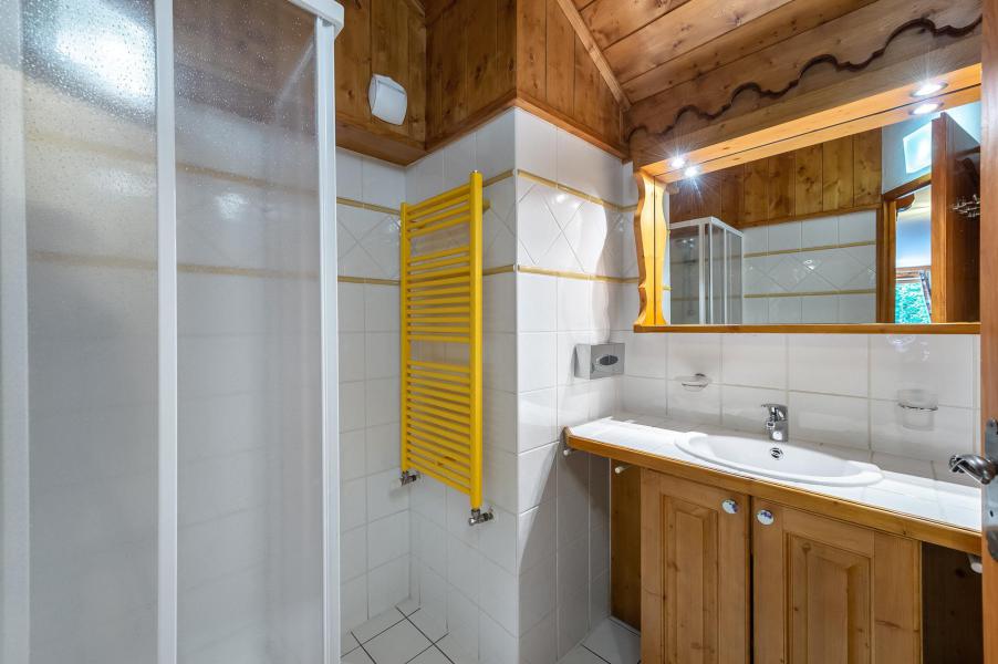 Vacaciones en montaña Apartamento dúplex 5 piezas 8 personas (18) - Résidence des Fermes de Méribel Village Delys - Méribel - Cuarto de ducha