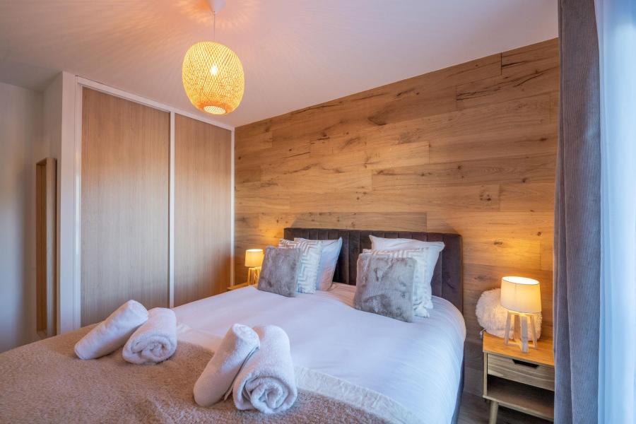 Holiday in mountain resort 3 room apartment 6 people (H116) - Résidence Domaine de  l'Ariondaz - Courchevel - Bedroom