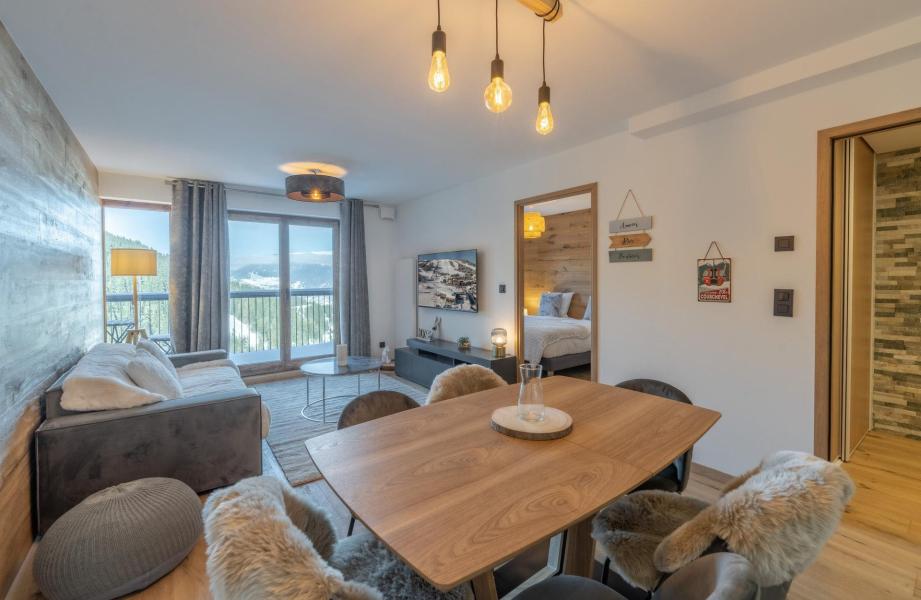 Urlaub in den Bergen 3-Zimmer-Appartment für 6 Personen (H134) - Résidence Domaine de  l'Ariondaz - Courchevel - Wohnzimmer