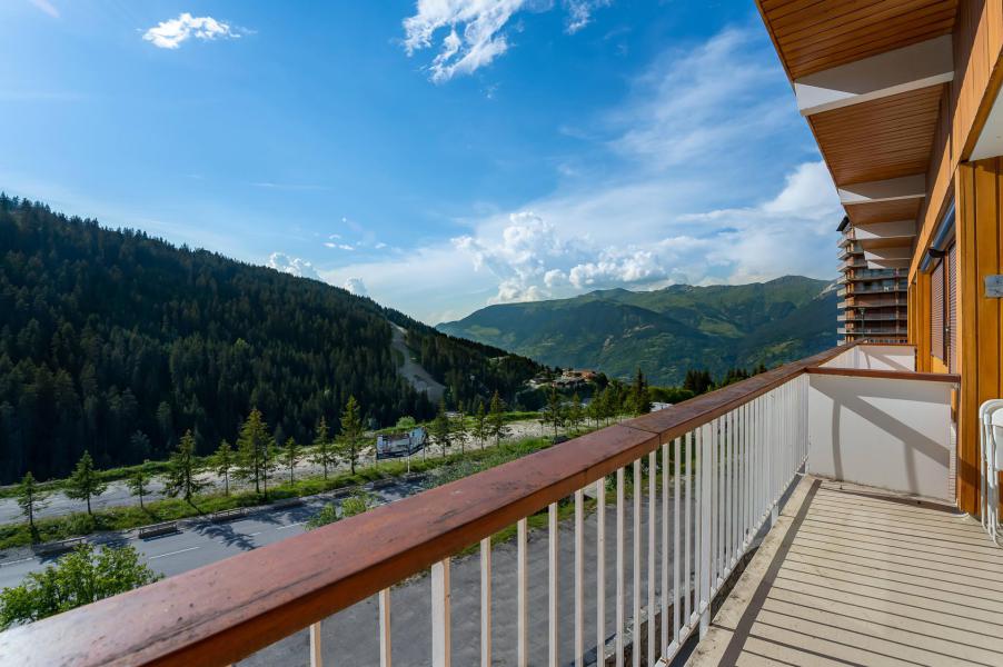 Holiday in mountain resort 3 room apartment 7 people (F143) - Résidence Domaine de  l'Ariondaz - Courchevel - Summer outside