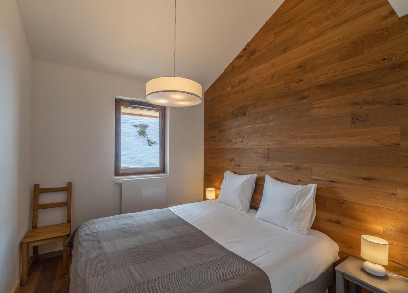 Wakacje w górach Apartament 7 pokojowy z antresolą 14 osób (H136) - Résidence Domaine de  l'Ariondaz - Courchevel - Pokój