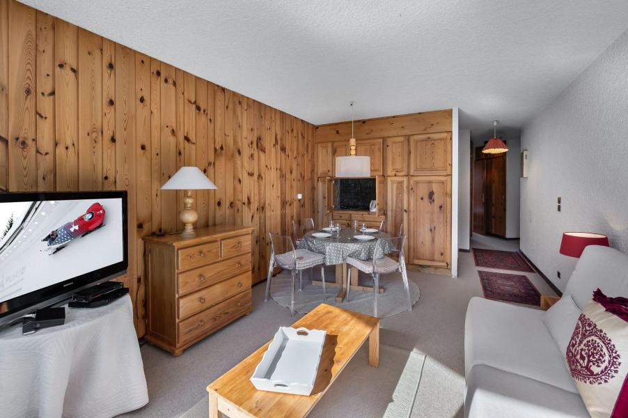 Holiday in mountain resort 2 room apartment 4 people (101B) - Résidence Domaine du Jardin Alpin - Courchevel - Living room