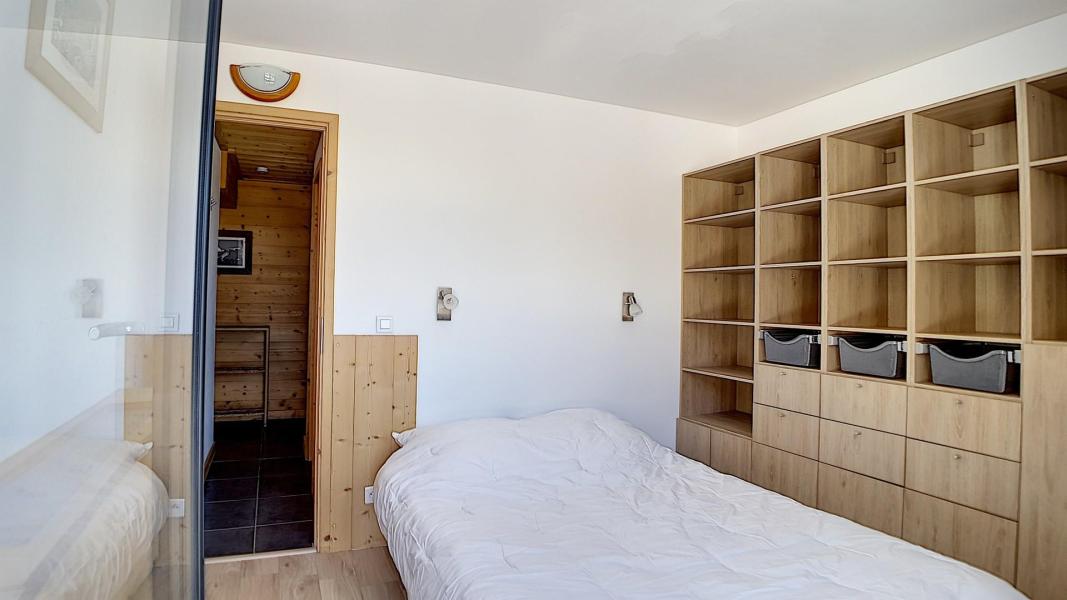Urlaub in den Bergen 3-Zimmer-Appartment für 6 Personen (1005) - Résidence Dorons - Les Menuires - Schlafzimmer