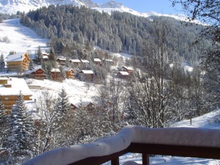 Urlaub in den Bergen 4-Zimmer-Appartment für 7 Personen - Résidence Dou du Pont - Méribel - Balkon