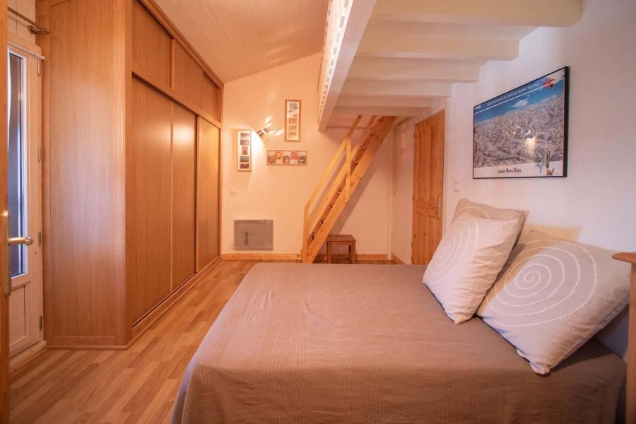 Holiday in mountain resort 4 room duplex apartment 11 people (G304) - Résidence du Bourg-Morel - Valmorel - Bedroom