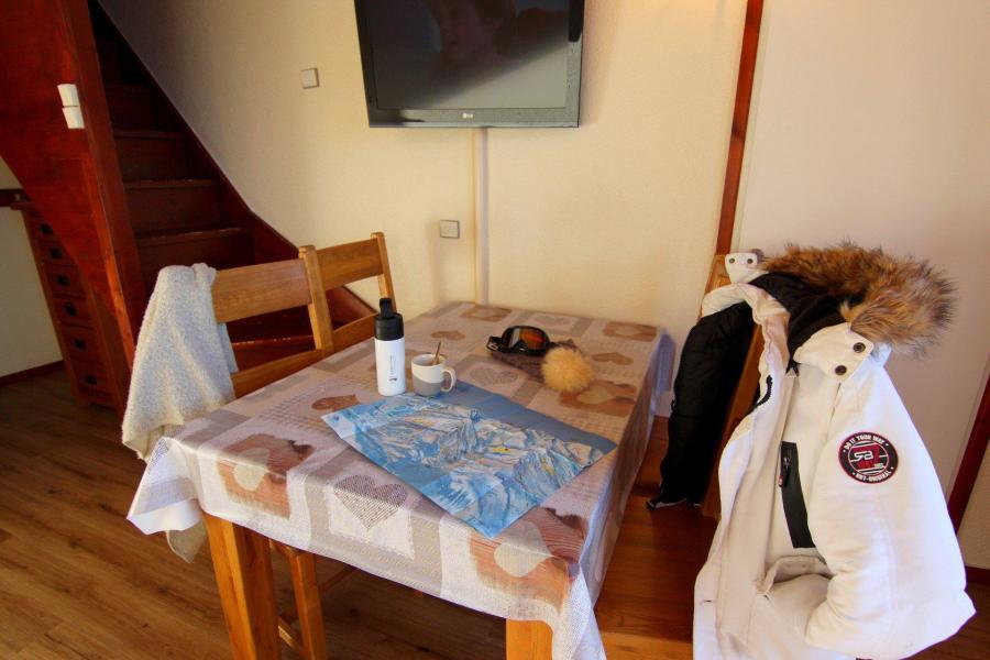 Urlaub in den Bergen 2 Zimmer Maisonettewohnung für 4 Personen (567) - Résidence du Silveralp - Val Thorens - Wohnzimmer