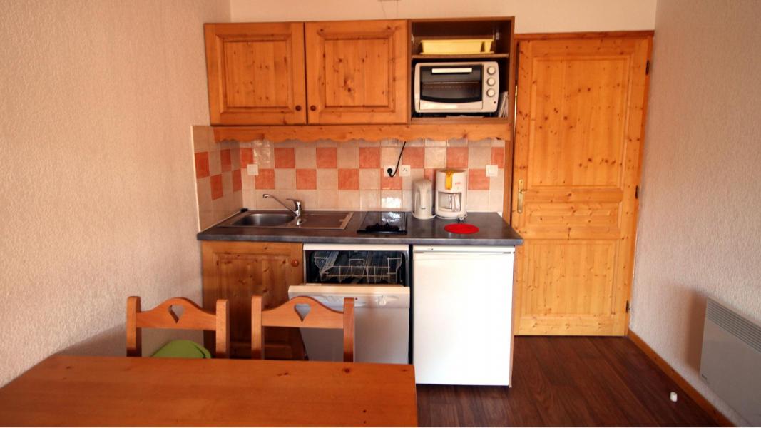 Vacances en montagne Appartement 2 pièces 4 personnes (U002) - Résidence Ecrin des Neiges - Vars - Cuisine