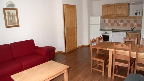 Vacances en montagne Appartement 2 pièces 6 personnes (U003) - Résidence Ecrin des Neiges - Vars - Table