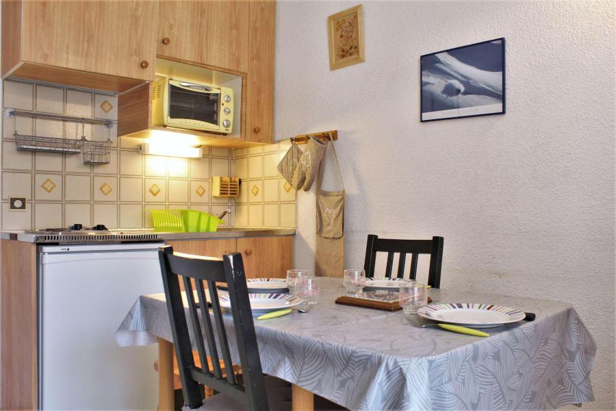 Urlaub in den Bergen Studio Schlafnische 4 Personen (54) - Résidence Edelweiss A - Risoul - Wohnzimmer