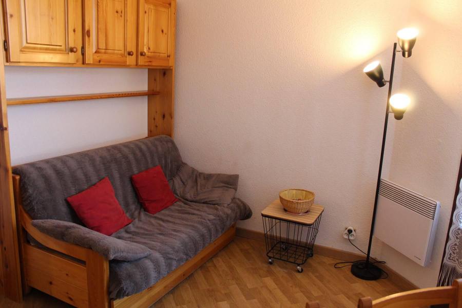 Holiday in mountain resort Studio sleeping corner 4 people (1B) - Résidence Edelweiss B - Risoul