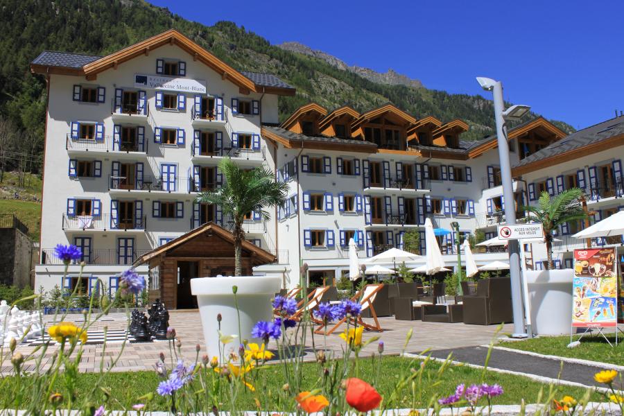 Ski verhuur Résidence et Spa Vallorcine Mont Blanc - Vallorcine - Buiten zomer