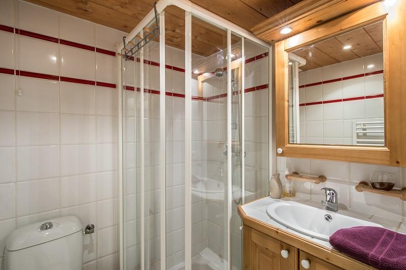 Vacaciones en montaña Apartamento 4 piezas cabina para 6 personas (110) - Résidence Ferm B - Méribel - Cuarto de ducha