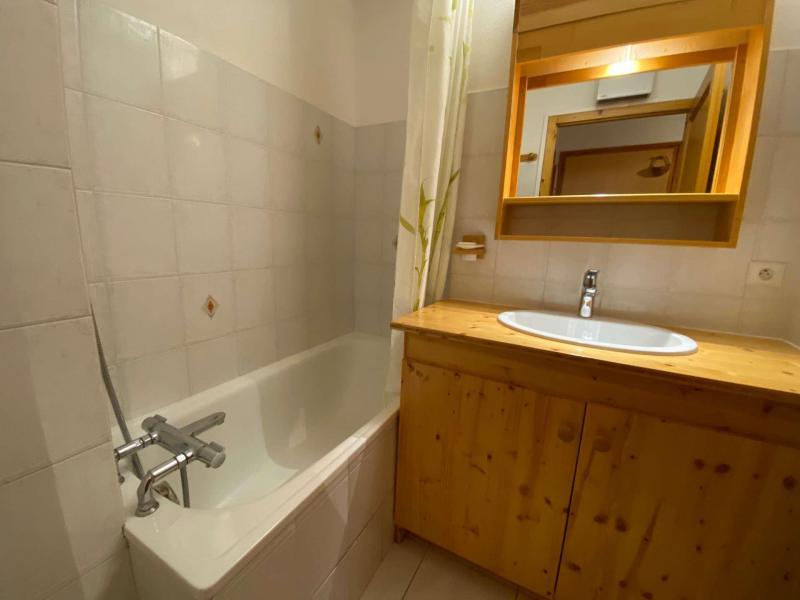 Holiday in mountain resort 3 room apartment 6 people (001) - Résidence Florimontagnes A - Le Grand Bornand - Accommodation