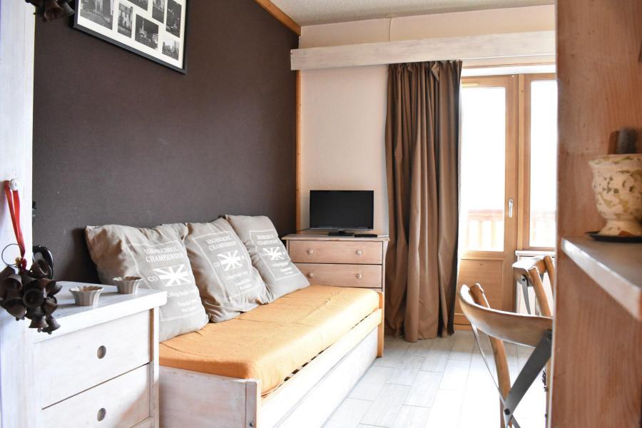 Holiday in mountain resort Studio 4 people (25H) - Résidence Frasse - Méribel - Living room