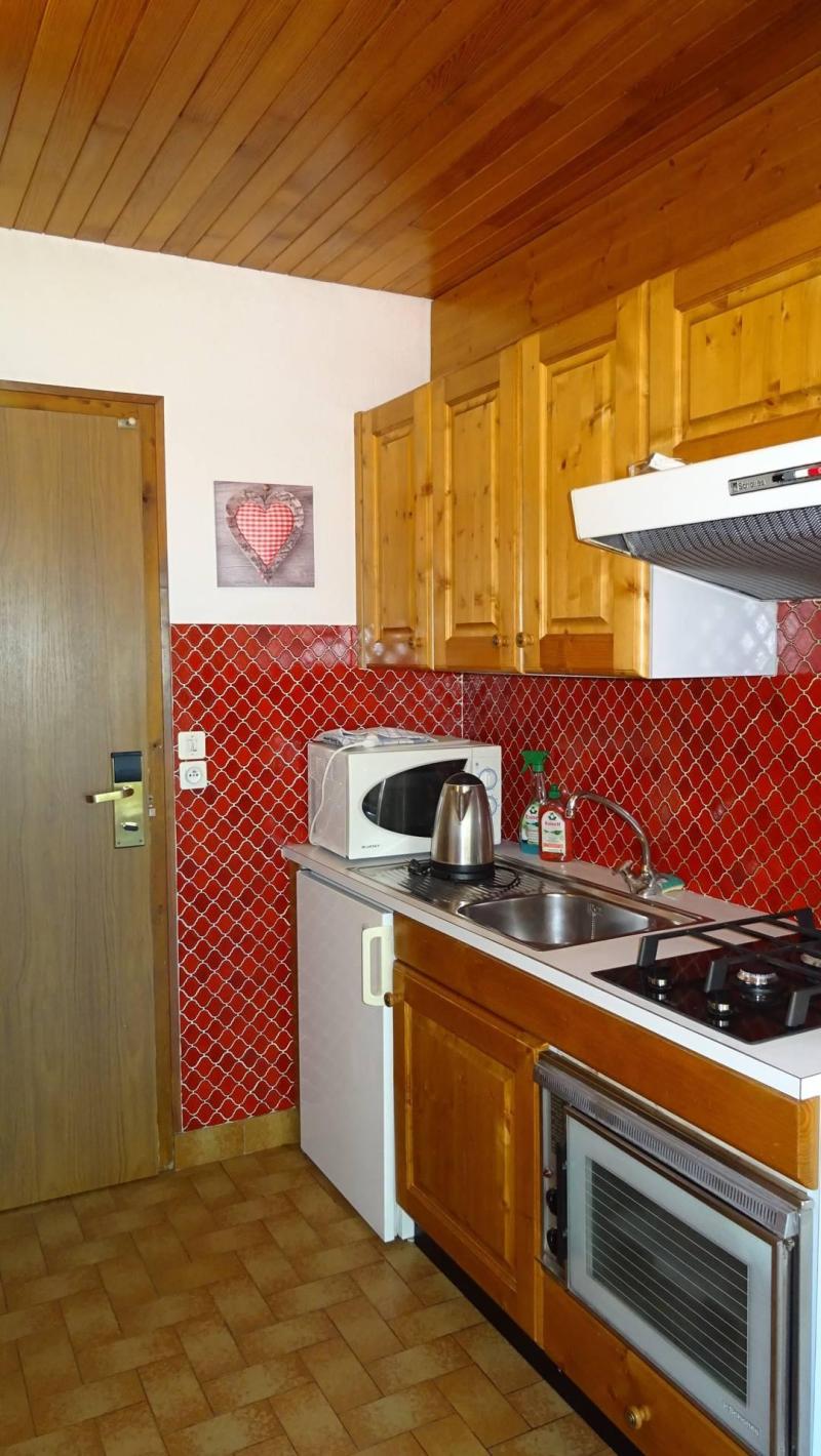 Holiday in mountain resort 2 room apartment 4 people (146) - Résidence Galaxy  - Les Gets - Kitchenette