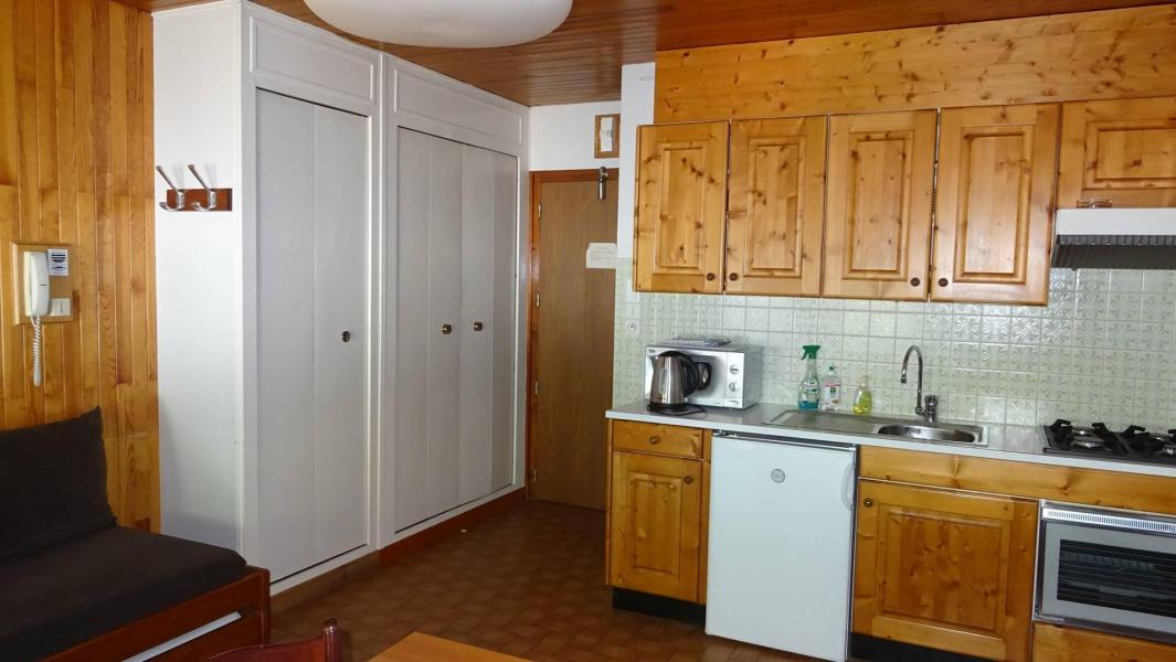 Holiday in mountain resort 2 room apartment 4 people (154) - Résidence Galaxy  - Les Gets - Kitchenette