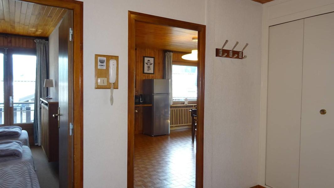 Urlaub in den Bergen 3-Zimmer-Appartment für 6 Personen (145) - Résidence Galaxy  - Les Gets - Flur