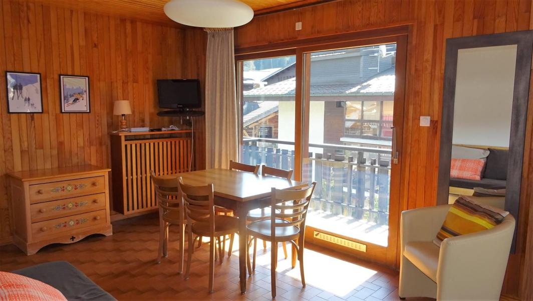 Vakantie in de bergen Appartement 2 kamers 4 personen (203) - Résidence Galaxy  - Les Gets - Woonkamer