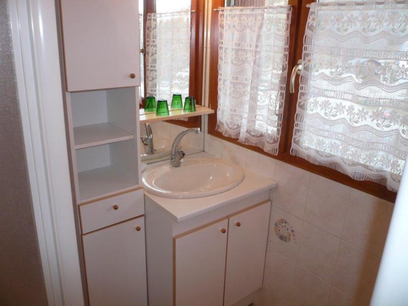 Vacances en montagne Appartement 3 pièces 6 personnes (20) - Résidence Galibier - Valloire - Salle de douche