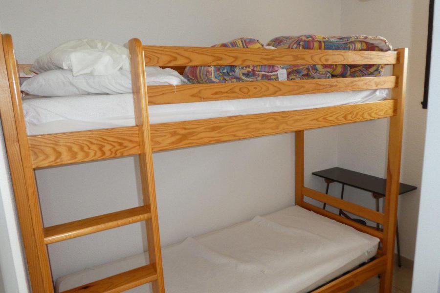 Holiday in mountain resort 2 room apartment 6 people (A24) - Résidence Gardette - Réallon - Bunk beds