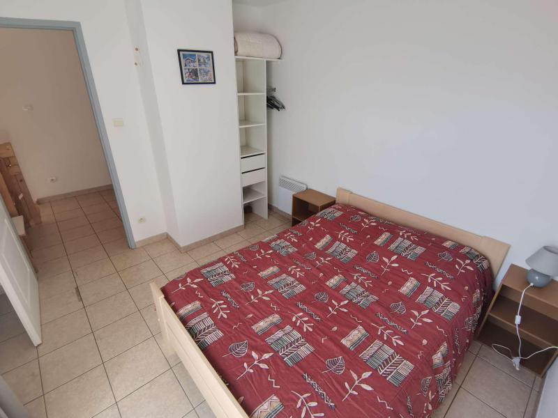 Holiday in mountain resort 2 room mezzanine apartment 8 people (B42) - Résidence Gardette - Réallon - Double bed