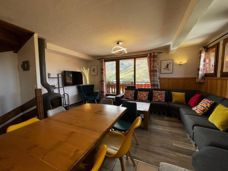 Vakantie in de bergen Appartement triplex 6 kamers 10 personen (1 kayleigh) - Résidence Geffriand - Les Menuires - Woonkamer