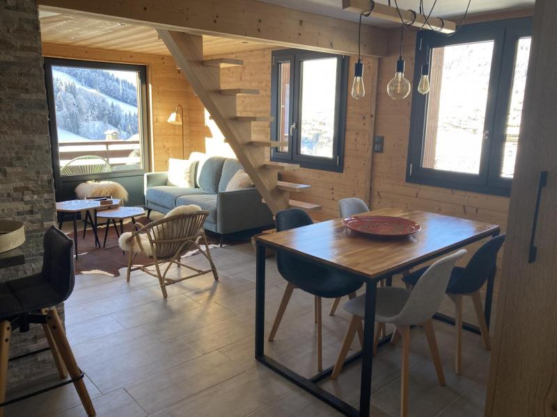 Urlaub in den Bergen Wohnung 2 Mezzanine Zimmer 4 Leute - Résidence Génévriers - Le Grand Bornand - Wohnzimmer