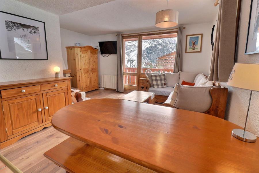 Vacances en montagne Appartement 3 pièces 7 personnes (018) - Résidence Gentianes - Méribel-Mottaret - Séjour