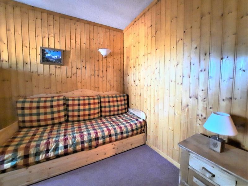 Vakantie in de bergen Studio cabine 4 personen (106) - Résidence Gentianes - Les Menuires - Woonkamer