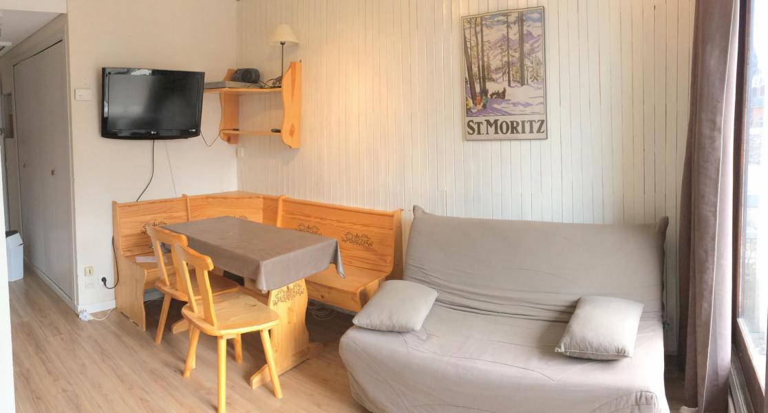 Holiday in mountain resort Studio sleeping corner 4 people (156) - Résidence Goléon - La Toussuire - Living room