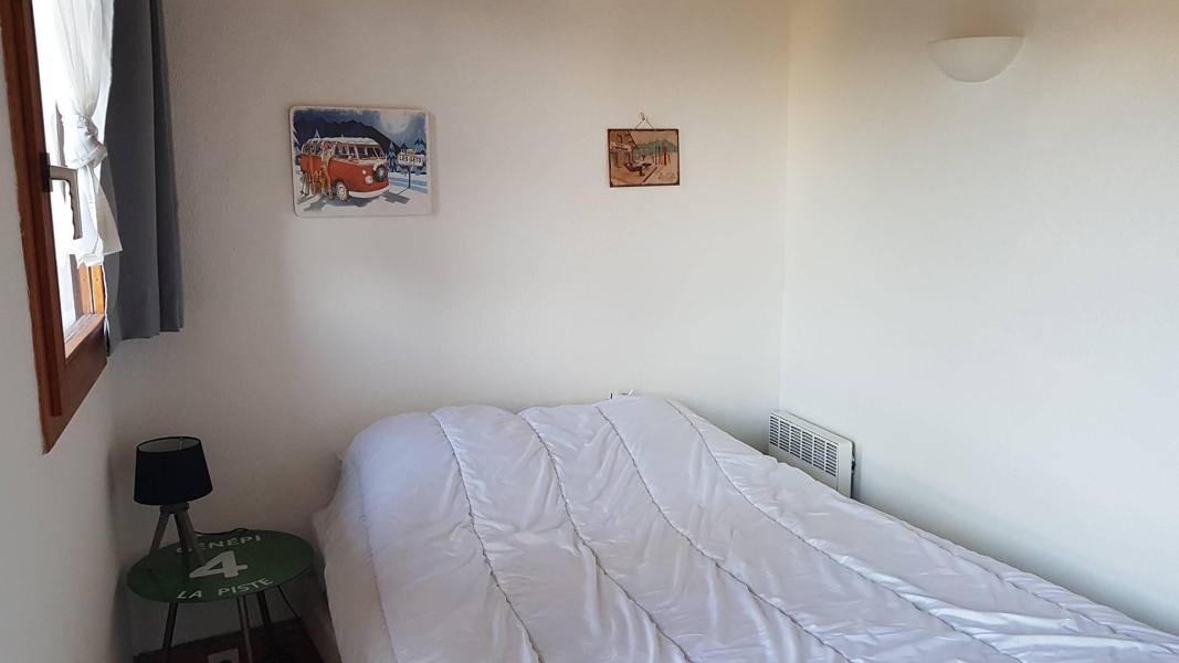 Holiday in mountain resort 5 room triplex apartment 8 people - Résidence Golf - Les Gets - Bedroom