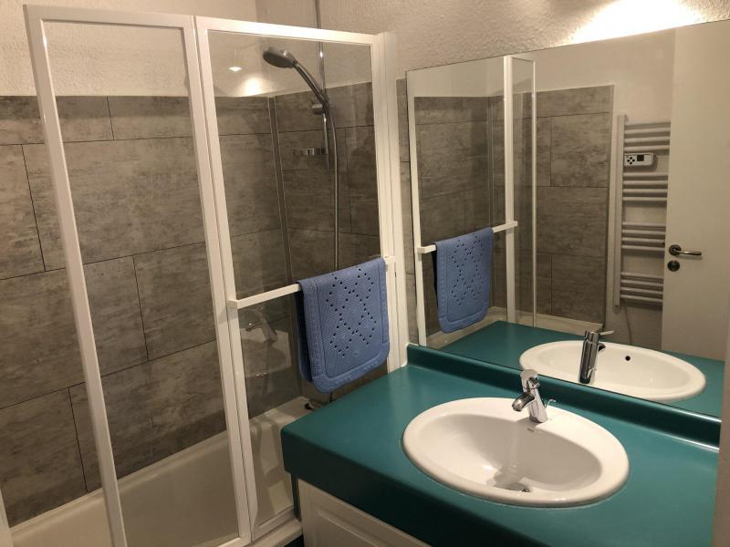 Vacanze in montagna Appartamento 3 stanze con cabina per 6 persone (606) - Résidence Grand Bois - La Tania - Bagno con doccia