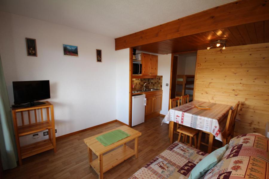 Аренда на лыжном курорте Квартира студия со спальней для 4 чел. (2211) - Résidence Grand Mont 2 - Les Saisies - летом под открытым небом