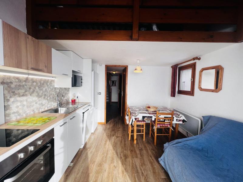 Vakantie in de bergen Appartement 2 kabine kamers 6 personen (218) - Résidence Grand Mont 2 - Les Saisies - Eethoek