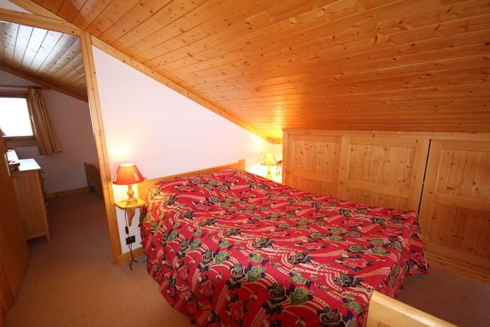 Vacances en montagne Appartement 2 pièces mezzanine 6 personnes (4421) - Résidence Grand Mont 4 - Les Saisies - Cabine mansardée