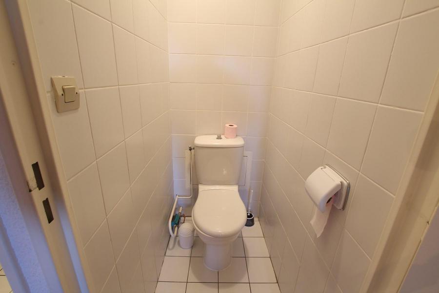 Wakacje w górach Apartament 3 pokojowy z alkową 8 osób (106) - Résidence Grand Serre Che - Serre Chevalier - WC