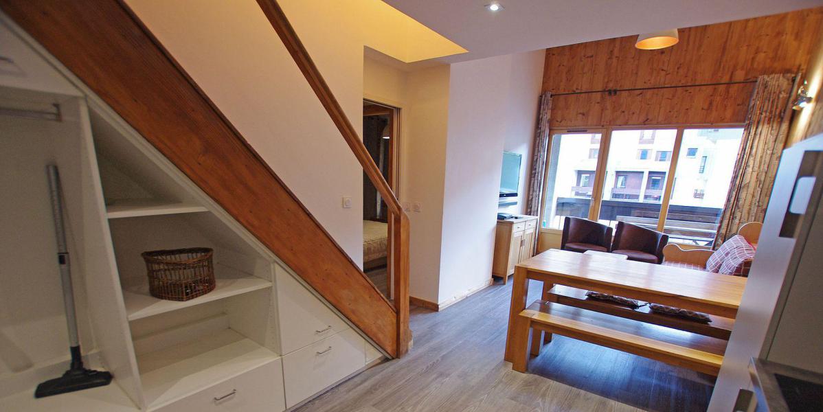 Holiday in mountain resort 4 room duplex apartment 8 people (B2-34 P) - Résidence Grand Tichot B - Tignes