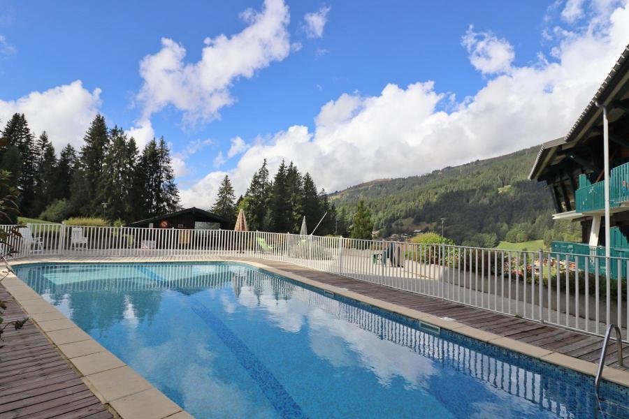 Vakantie in de bergen Résidence Grizzli - Les Gets - Zwembad