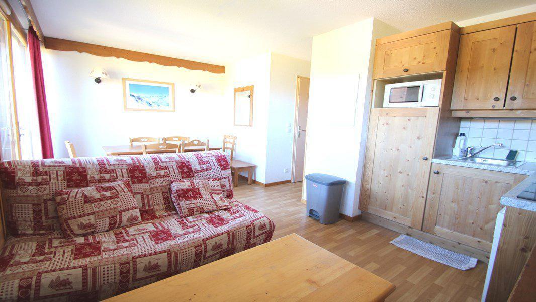 Holiday in mountain resort 4 room apartment 6 people (B112) - Résidence Hameau des Ecrins - Puy-Saint-Vincent - Living room