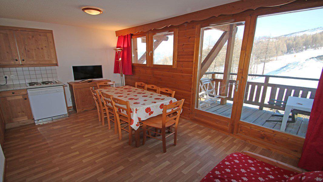 Holiday in mountain resort 4 room apartment 6 people (C112) - Résidence Hameau des Ecrins - Puy-Saint-Vincent - Living room