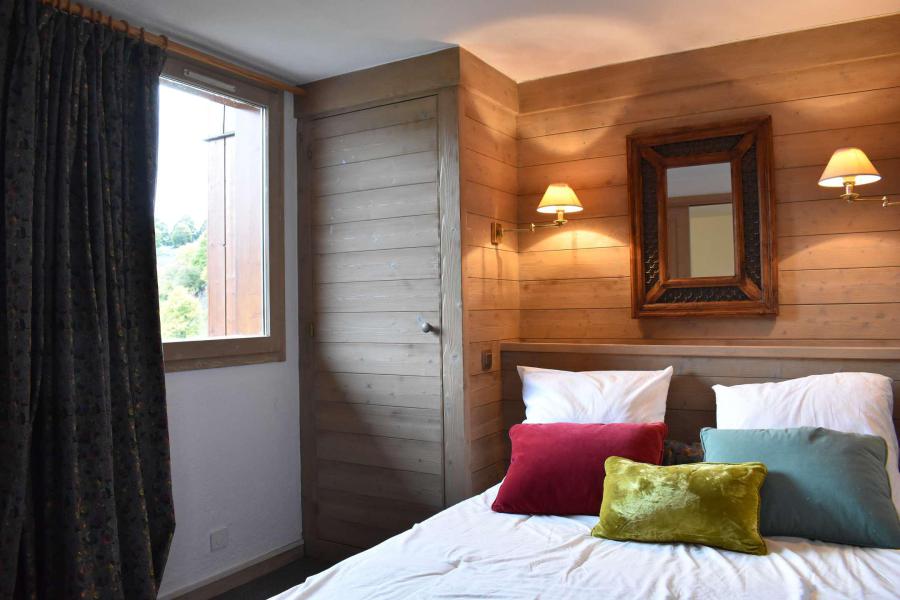 Holiday in mountain resort 6 room duplex apartment 10 people (012) - Résidence Hauts de Chantemouche - Méribel