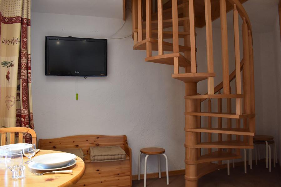 Vacaciones en montaña Apartamento 3 piezas para 6 personas (11) - Résidence Hauts de Chantemouche - Méribel - Estancia