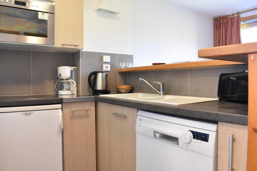 Vacaciones en montaña Apartamento dúplex 5 piezas 8 personas (15) - Résidence Hauts de Chantemouche - Méribel - Kitchenette