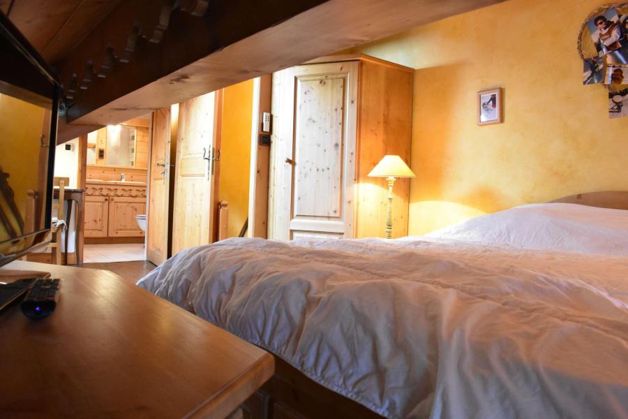 Vacaciones en montaña Apartamento dúplex 3 piezas 4 personas (010) - Résidence Hibou - Méribel - Habitación