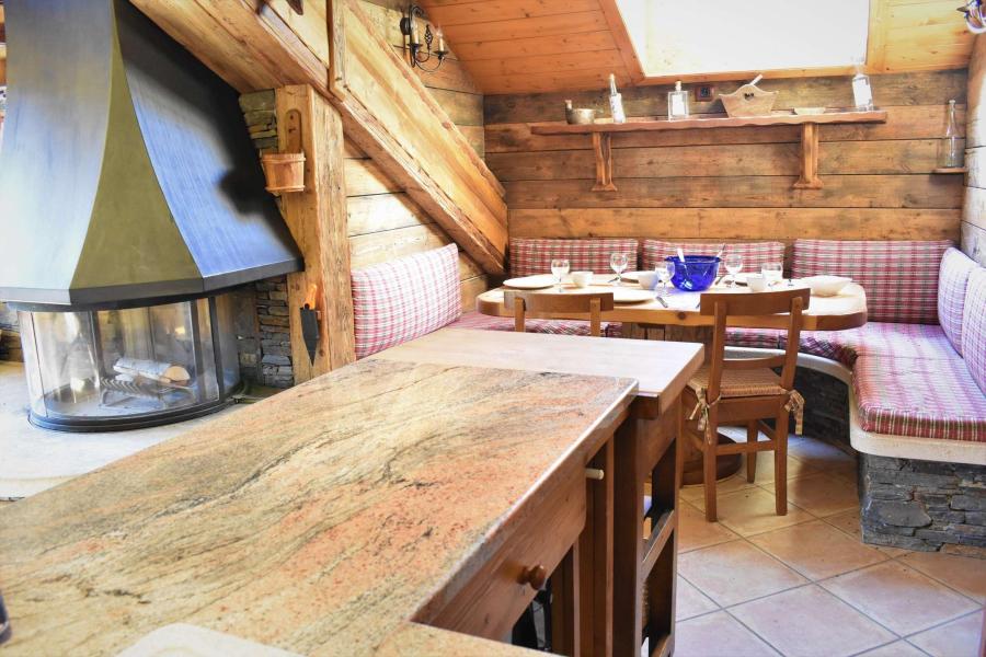 Vacances en montagne Appartement duplex 3 pièces 4 personnes (010) - Résidence Hibou - Méribel - Séjour