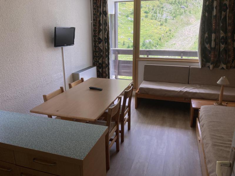 Urlaub in den Bergen 2-Zimmer-Holzhütte für 6 Personen (182CL) - Résidence Home Club 2 - Tignes - Wohnzimmer