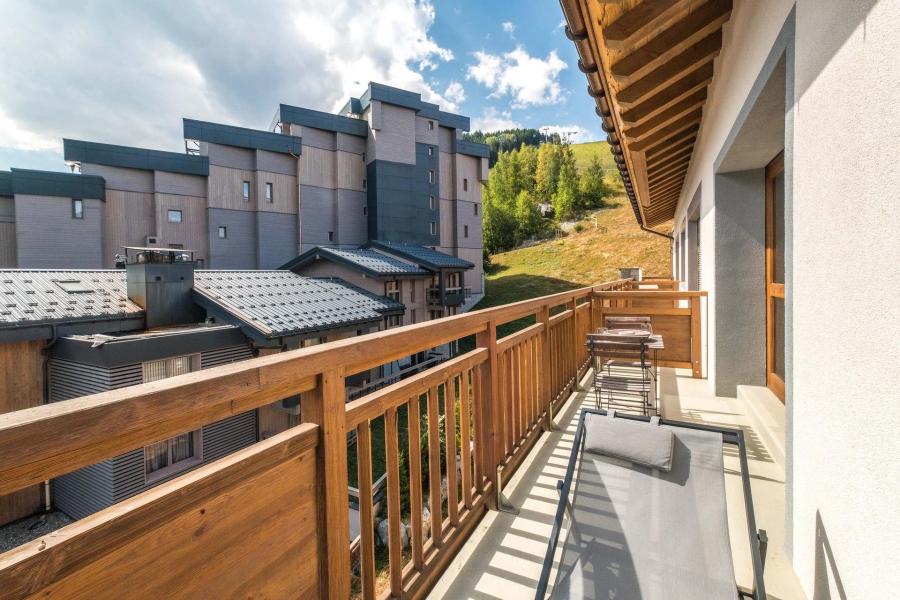 Holiday in mountain resort 2 room apartment sleeping corner 4 people (33) - Résidence Isard - Courchevel - Terrace