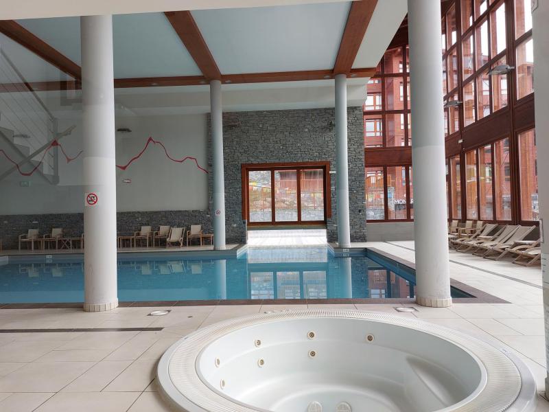 Holiday in mountain resort 3 room apartment 8 people (200) - Résidence Iseran - Les Arcs - Swimming pool